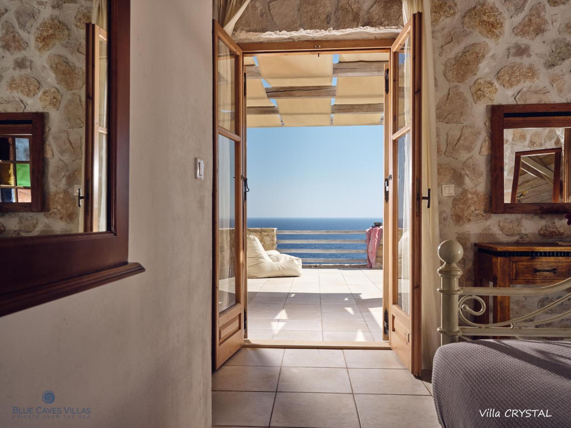Blue Caves Villas - Exceptional Villas With Private Pools Direct Access To The Sea Koríthion Room photo
